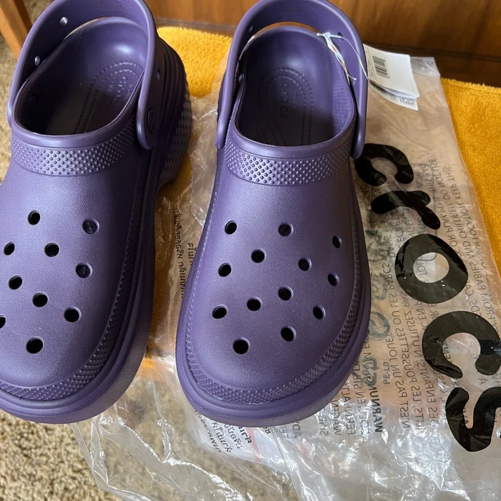 CROCS Deep Purple Stomp Clog W10 New - Picture 8 of 8
